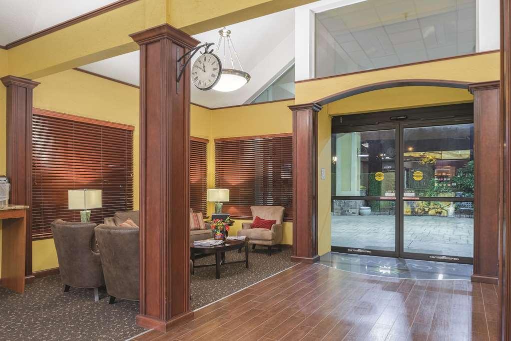 Best Western Plus Parkway Inn Wilsonville Extérieur photo