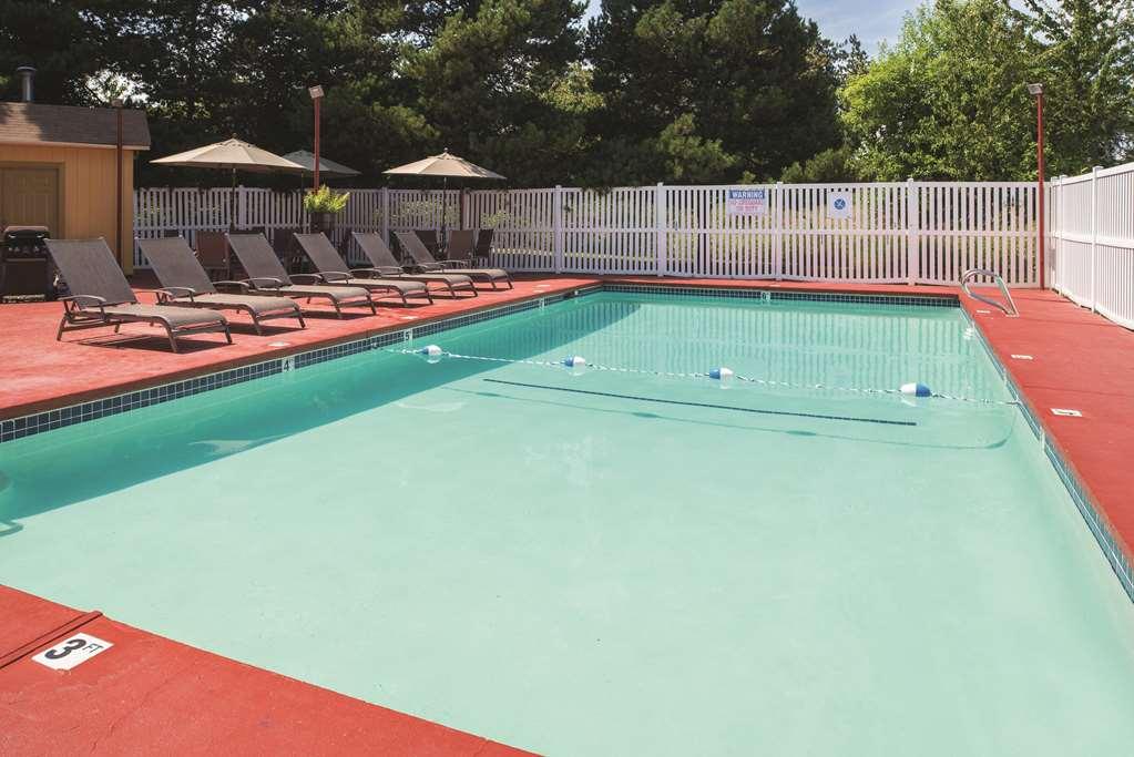 Best Western Plus Parkway Inn Wilsonville Extérieur photo